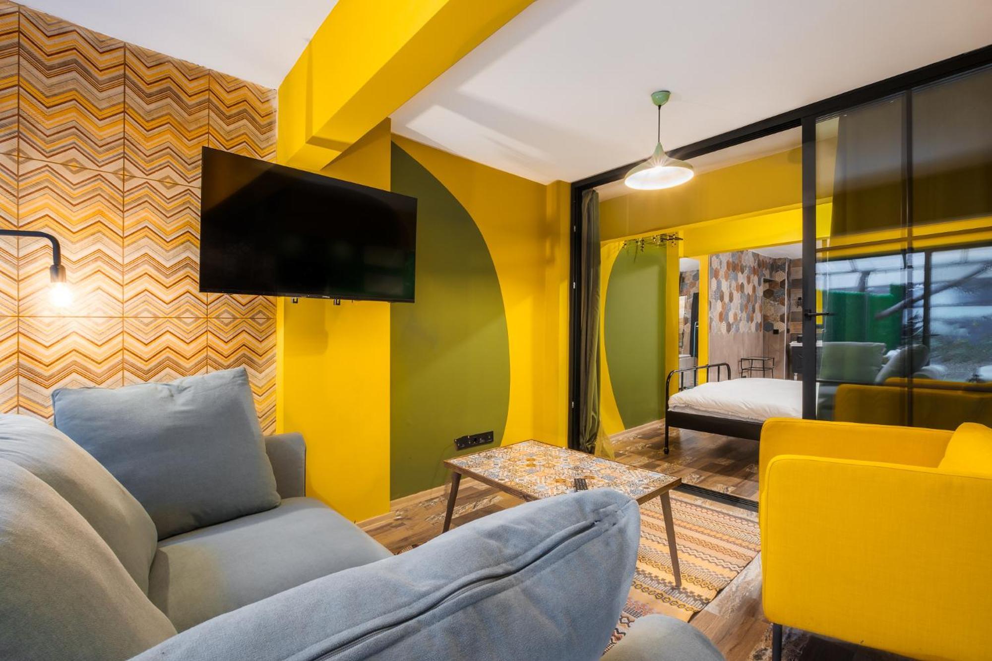 Flat W Jacuzzi And Backyard 6 Min To Kadikoy Coast